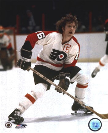 Bobby Clarke one hand on stick