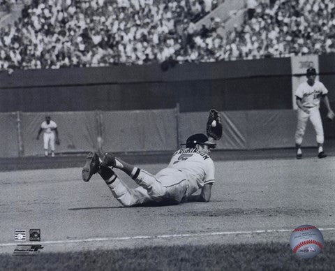 Brooks Robinson - Diving catch, sepia