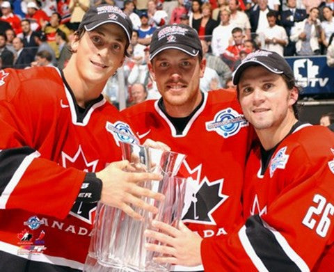 Vincent Lecavier, Brad Richards, Martin St. Louis with 2004 World Cup Trophy