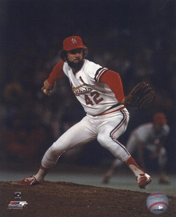 Bruce Sutter - Pitching Action (Cardinals)