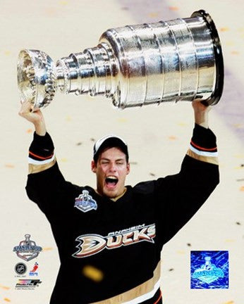 Ryan Getzlaf - 2007 Stanley Cup - With Cup (#19)