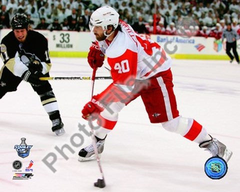 Henrik Zetterberg, Game 4 Action of the 2008 NHL Stanley Cup Finals