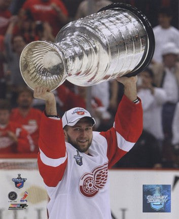 Brian Rafalski with the Stanley Cup, Game 6 of the 2008 NHL Stanley Cup Finals; #32