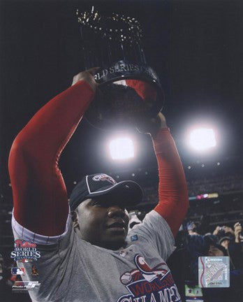 Ryan Howard with 2008 World Series Trophy