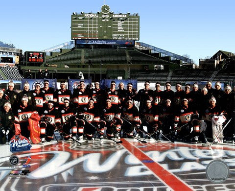 The Chicago Blackhawks Team Photo 2008-09 NHL Winter Classic