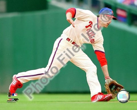 Chase Utley 2009 Fielding Action