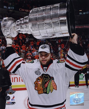 Antti Niemi with the 2009-10 Stanley Cup (#29)