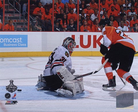 Claude Giroux 2009-10 NHL Stanley Cup Finals Game 3 Action (#13)