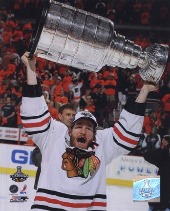 Duncan Keith with the 2010 Stanley Cup (#32)