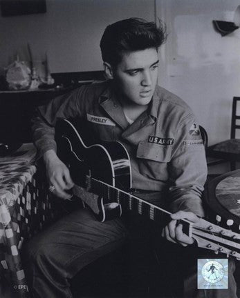 Elvis Presley wearing US Army jacket (#2)