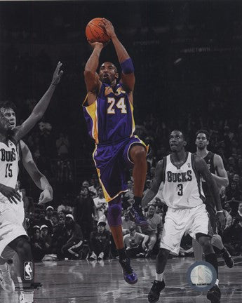 Kobe Bryant 2010-11 Spotlight Action