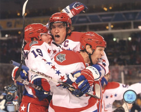 Alex Ovechkin, Nicklas Backstrom, & Mike Knuble Celebrate 2011 NHL Winter Classic