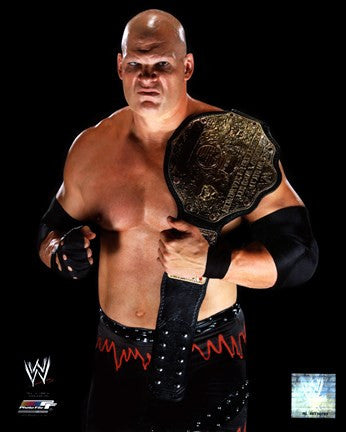 Kane 2010 Posed with Championship Belt