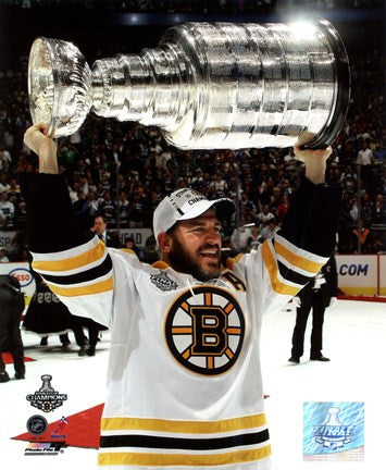 Mark Recchi with the Stanley Cup  Game 7 of the 2011 NHL Stanley Cup Finals(#51)