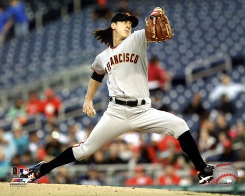 Tim Lincecum 2011 Action