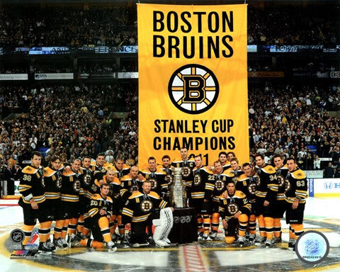 The Boston Bruins raise their 2011 Stanley Cup Chapionship Banner