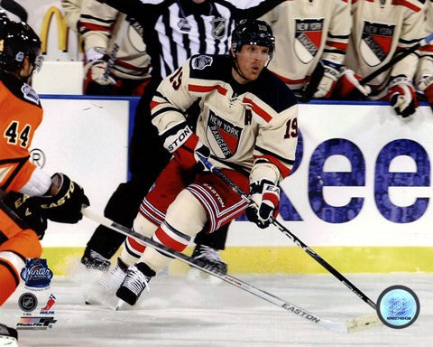 Brad Richards 2012 NHL Winter Classic Action