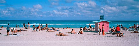 Tourist on the beach, Miami, Florida, USA