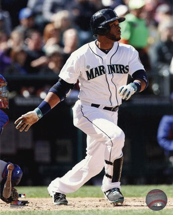 Robinson Cano Running For Plate