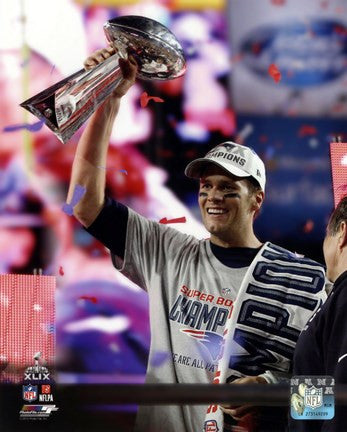 Tom Brady with the Vince Lombardi Trophy Super Bowl XLIX